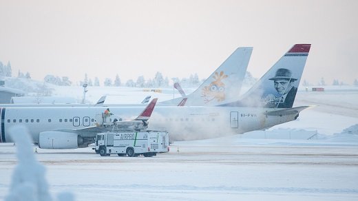 The Causes and Consequences of Severe Winter Weather on Flight Operations