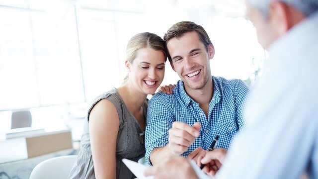 Freedom on the Horizon: Traveling Towards Financial Empowerment