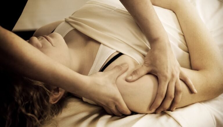 Feminine Harmony: Customized Massage Services for Her