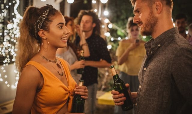 The Power of Active Listening: Strengthening Bonds with Men Through Empathy