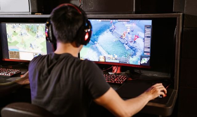 The Role of Playtesting in Successful Games